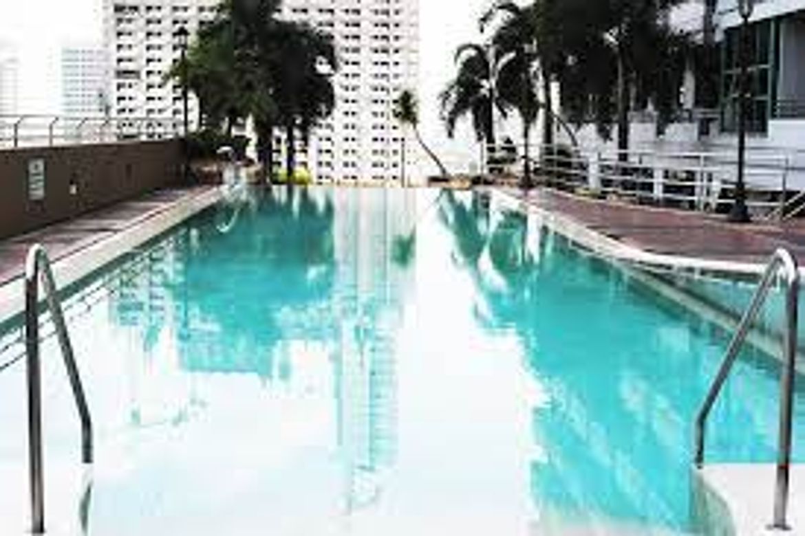 2 Bedroom Condo for Sale in Barangka Ilaya, Mandaluyong, Metro Manila near MRT-3 Boni – photo 3