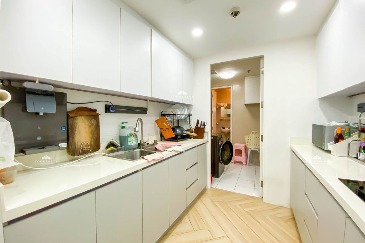 2 Bedroom Condo for Sale in BGC, Taguig – photo 8