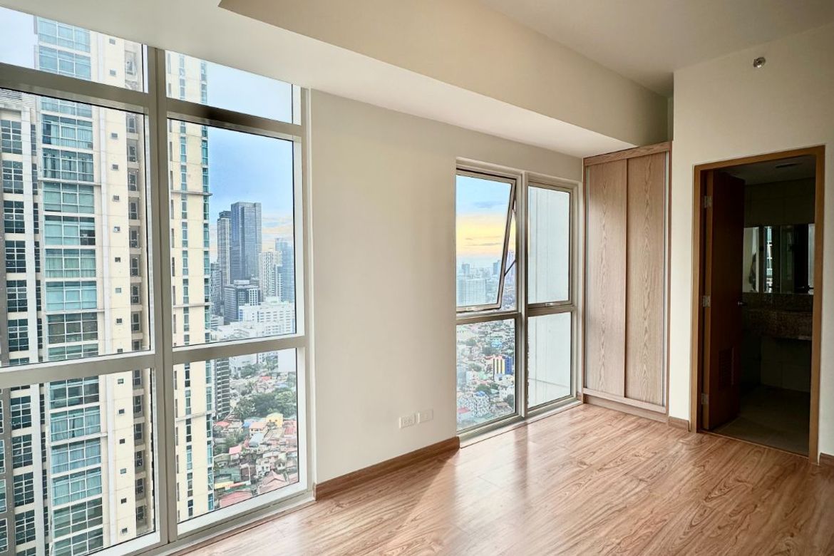 2 Bedroom Condo for Sale in BGC, Taguig – photo 6
