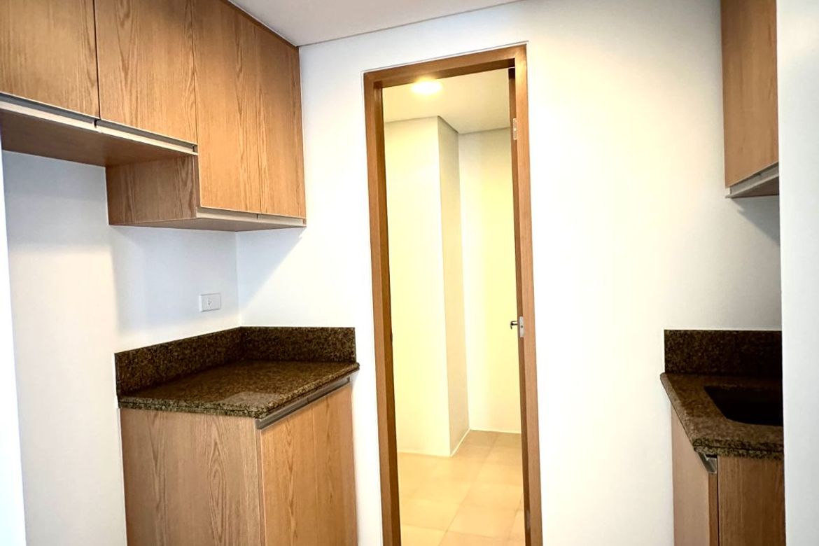 2 Bedroom Condo for Sale in BGC, Taguig – photo 13