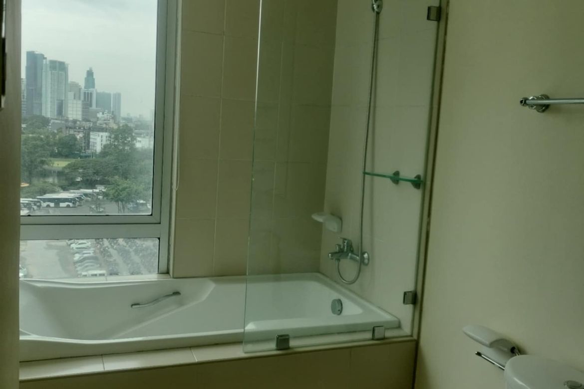 2 Bedroom Condo for Sale in BGC, Taguig – photo 7