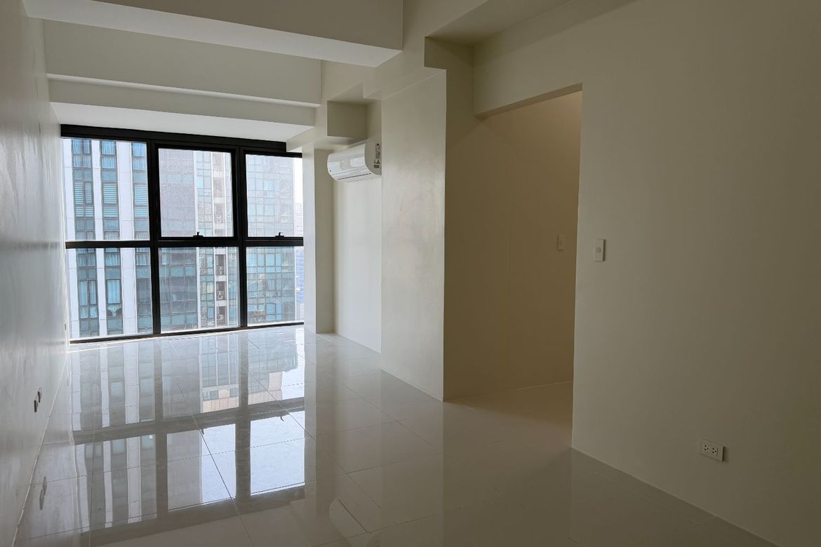2 Bedroom Condo for Sale in BGC, Taguig – photo 7