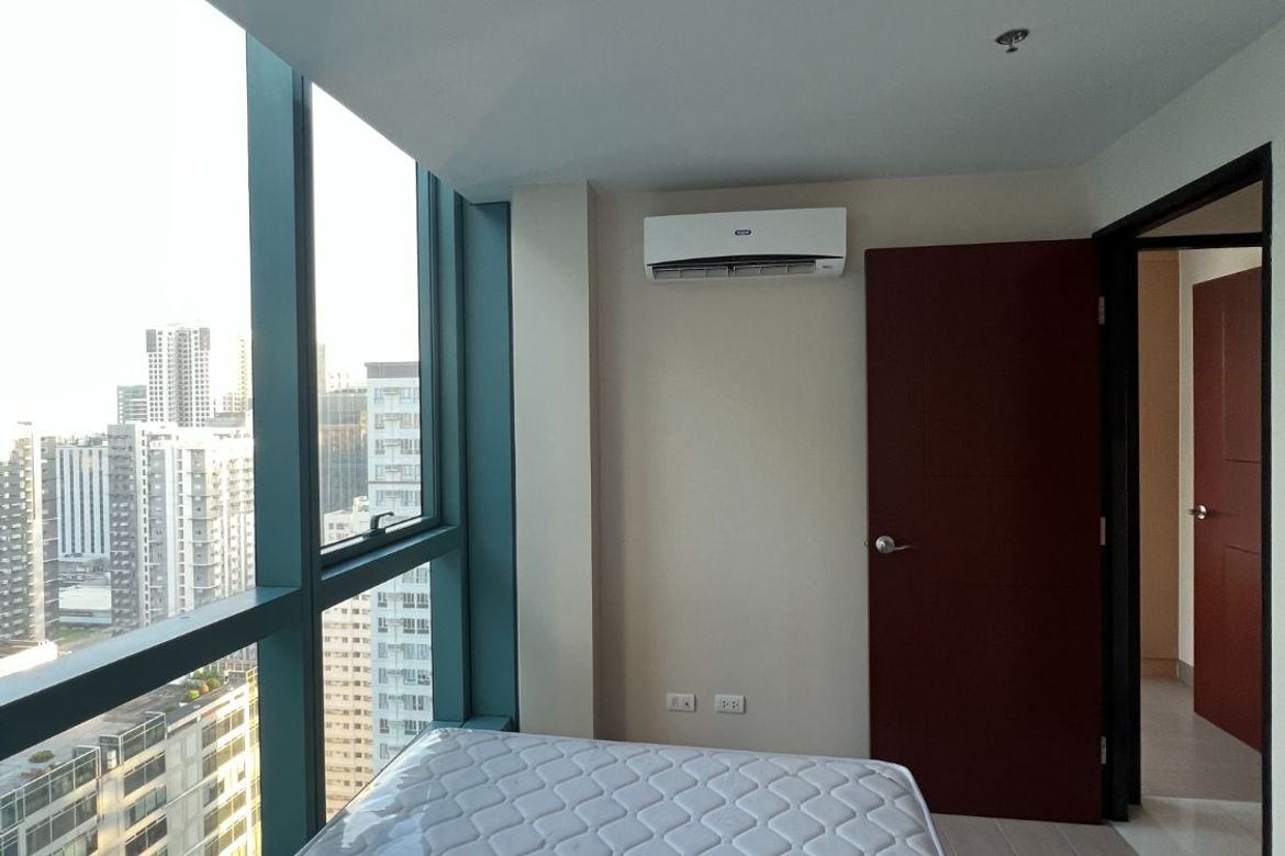 2 Bedroom Condo for Sale in BGC, Taguig – photo 13