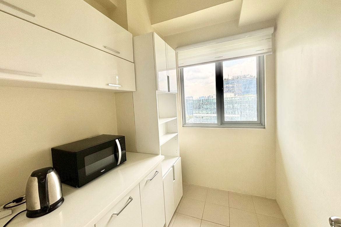 2 Bedroom Condo for Sale in BGC, Taguig – photo 9