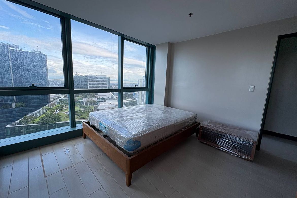 2 Bedroom Condo for Sale in BGC, Taguig – photo 12