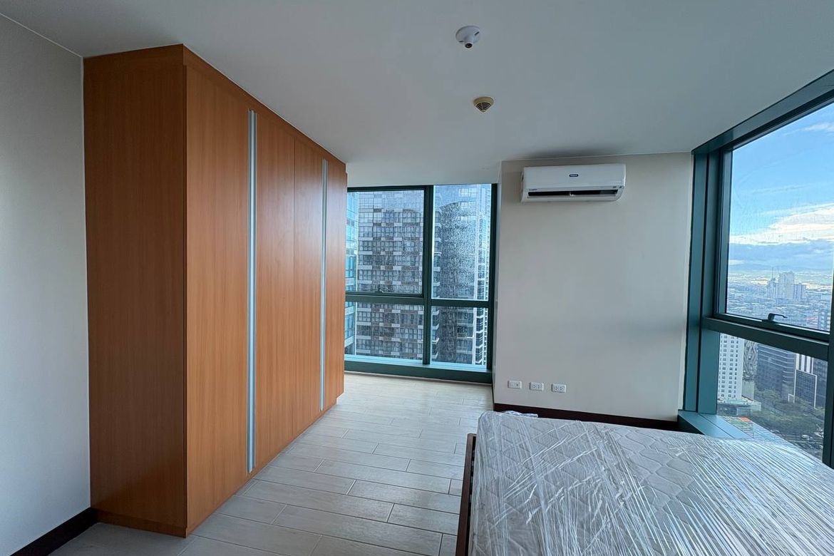 2 Bedroom Condo for Sale in BGC, Taguig – photo 15