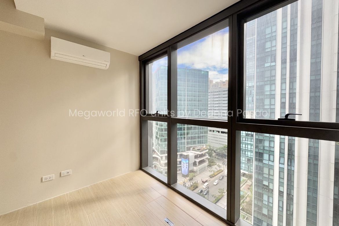2 Bedroom Condo for Sale in BGC, Taguig