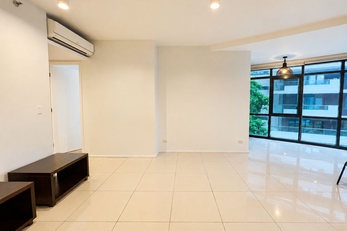 2 Bedroom Condo for Sale in BGC, Taguig – photo 4