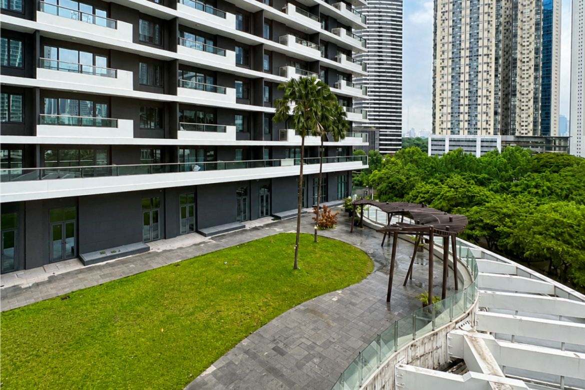 2 Bedroom Condo for Sale in BGC, Taguig – photo 5