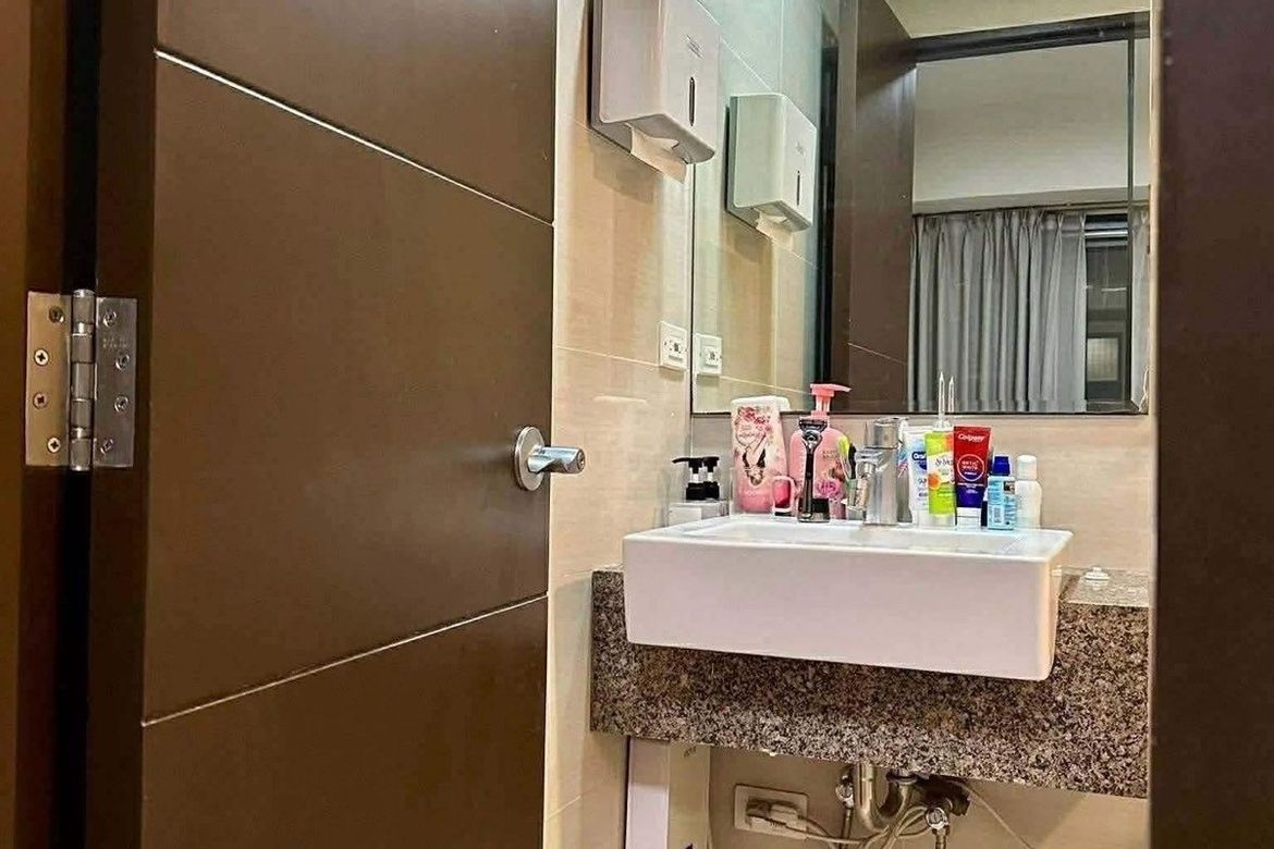 2 Bedroom Condo for Sale in BGC, Taguig – photo 9