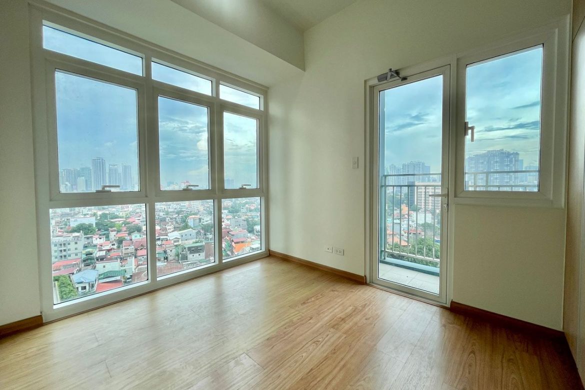 2 Bedroom Condo for Sale in BGC, Taguig – photo 2