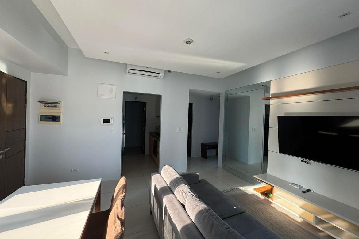 2 Bedroom Condo for Sale in BGC, Taguig – photo 6