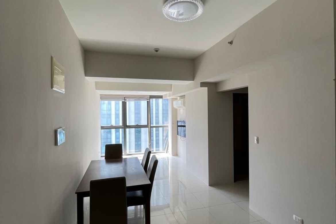 2 Bedroom Condo for Sale in BGC, Taguig