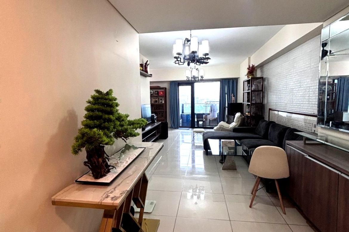 2 Bedroom Condo for Sale in BGC, Taguig