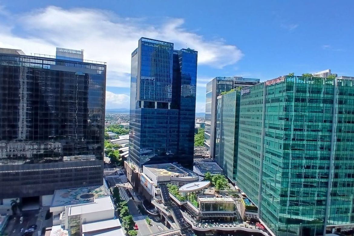 2 Bedroom Condo for Sale in BGC, Taguig – photo 16