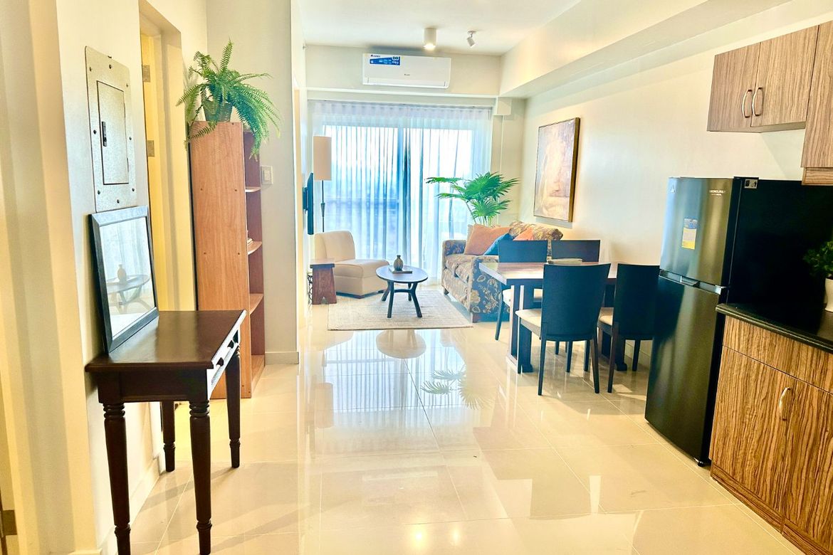 2 Bedroom Condo for Sale in Brio Tower, Guadalupe Viejo, Makati City near MRT-3 Guadalupe – photo 3