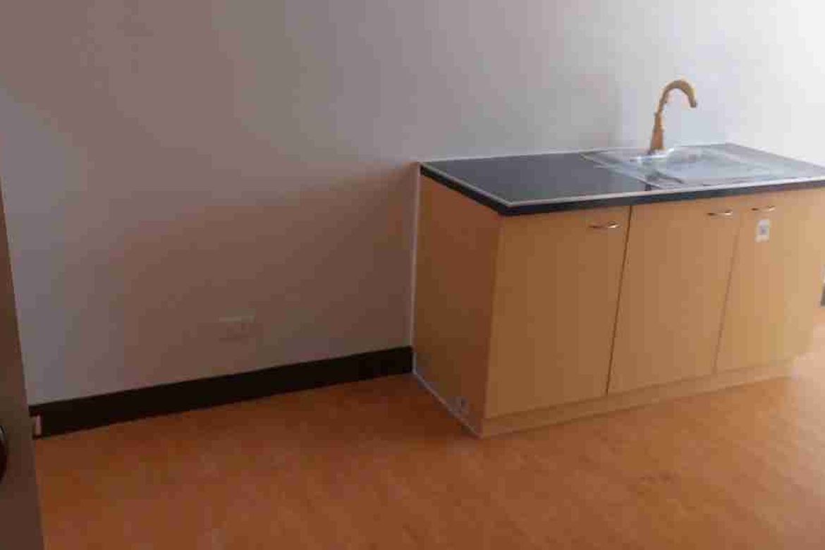 2 Bedroom Condo for Sale in Cambridge Village, San Andres, Cainta, Rizal – photo 5