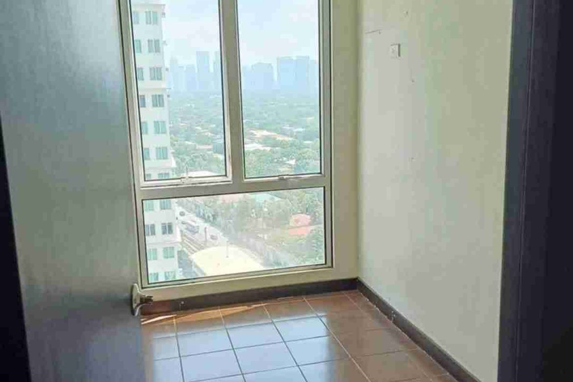2 Bedroom Condo for Sale in Cambridge Village, San Andres, Cainta, Rizal – photo 3