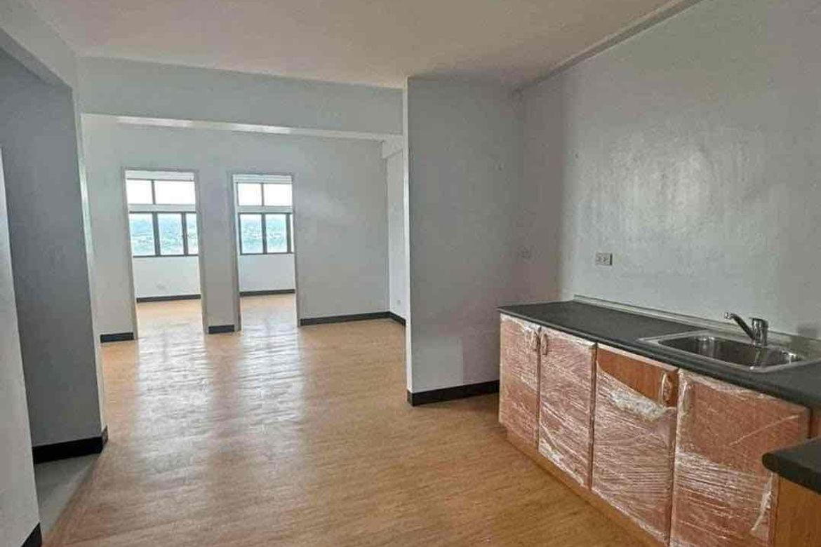 2 Bedroom Condo for Sale in Cambridge Village, San Andres, Cainta, Rizal