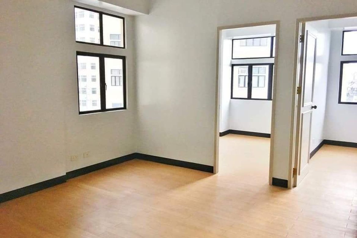 2 Bedroom Condo for Sale in Cambridge Village, San Andres, Cainta, Rizal – photo 5