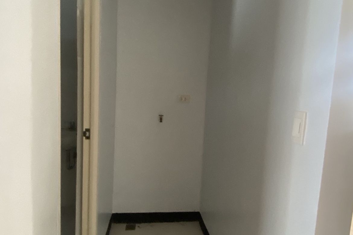 2 Bedroom Condo for Sale in Cambridge Village, San Andres, Cainta, Rizal – photo 8