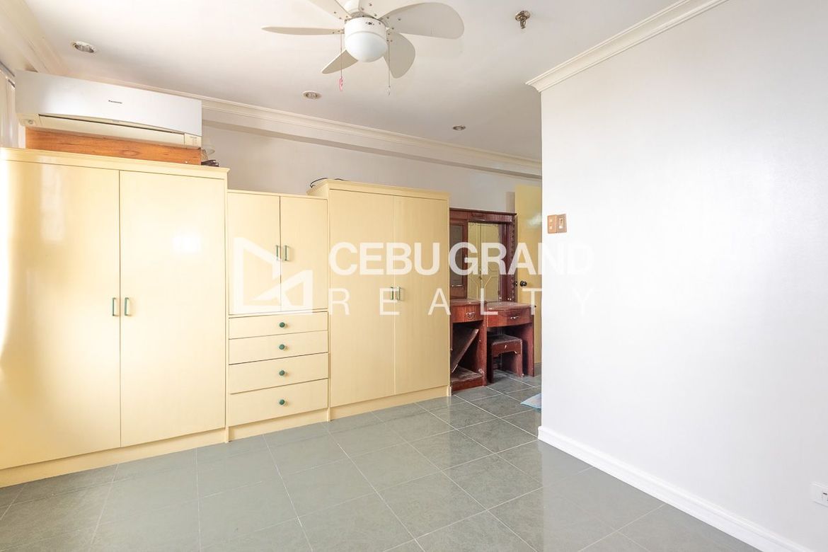2 Bedroom Condo for Sale in Camputhaw, Cebu City, Cebu – photo 5