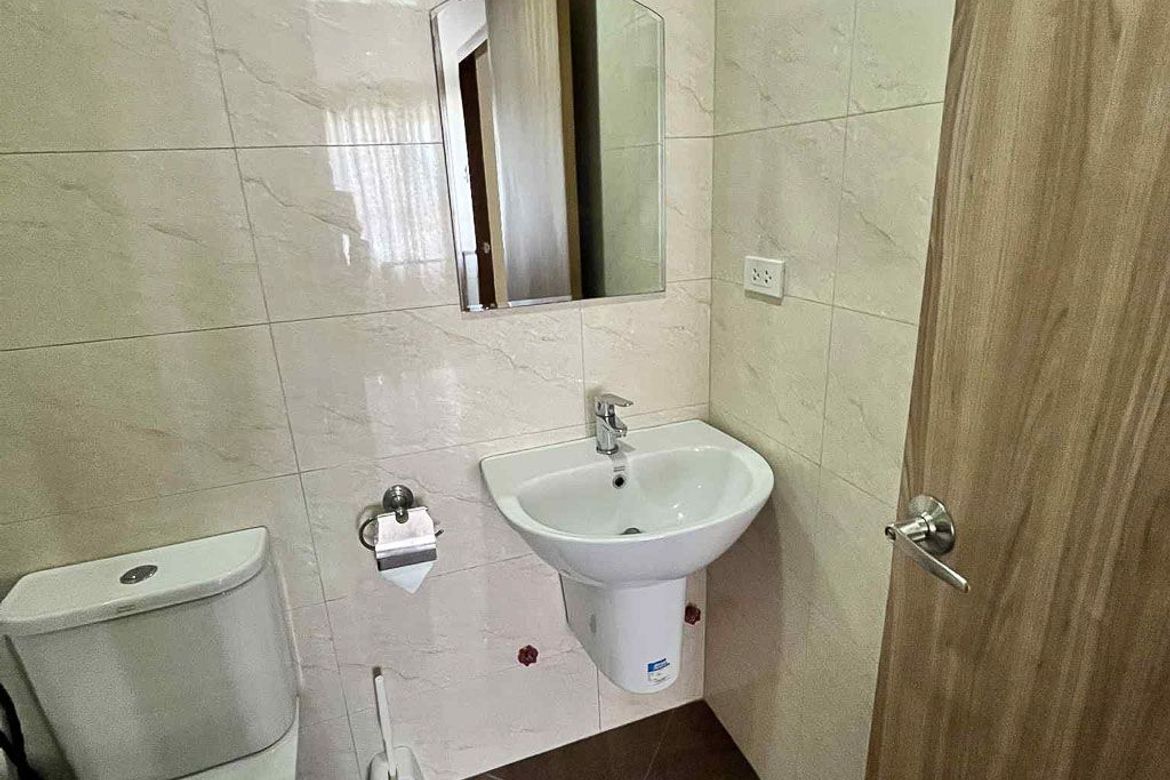 2 Bedroom Condo for Sale in Camputhaw, Cebu City, Cebu – photo 8