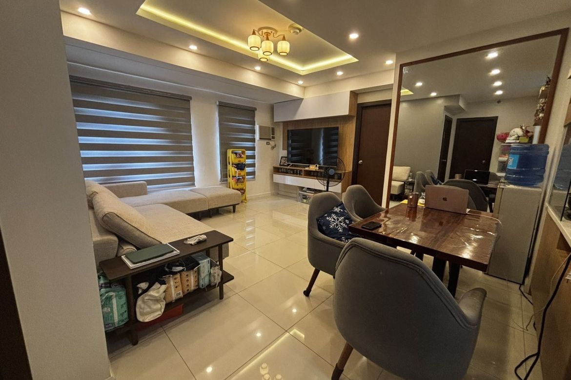 2 Bedroom Condo for Sale in Chimes Greenhills, Greenhills, San Juan, Metro Manila near MRT-3 Santolan