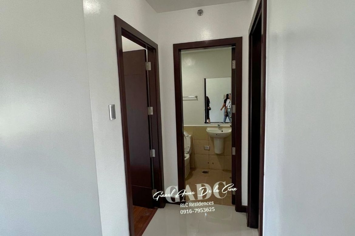2 Bedroom Condo for Sale in Chimes Greenhills, Greenhills, San Juan, Metro Manila near MRT-3 Santolan – photo 3