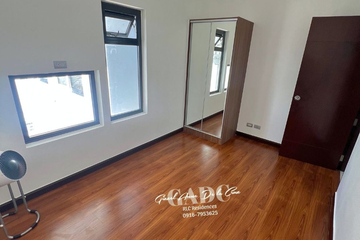 2 Bedroom Condo for Sale in Chimes Greenhills, Greenhills, San Juan, Metro Manila near MRT-3 Santolan – photo 4
