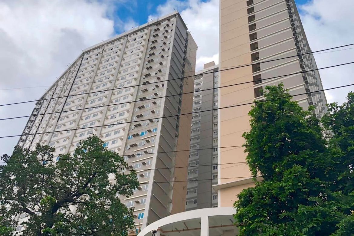 2 Bedroom Condo for Sale in COVENT GARDEN, Santa Mesa, Manila, Metro Manila near LRT-2 V. Mapa