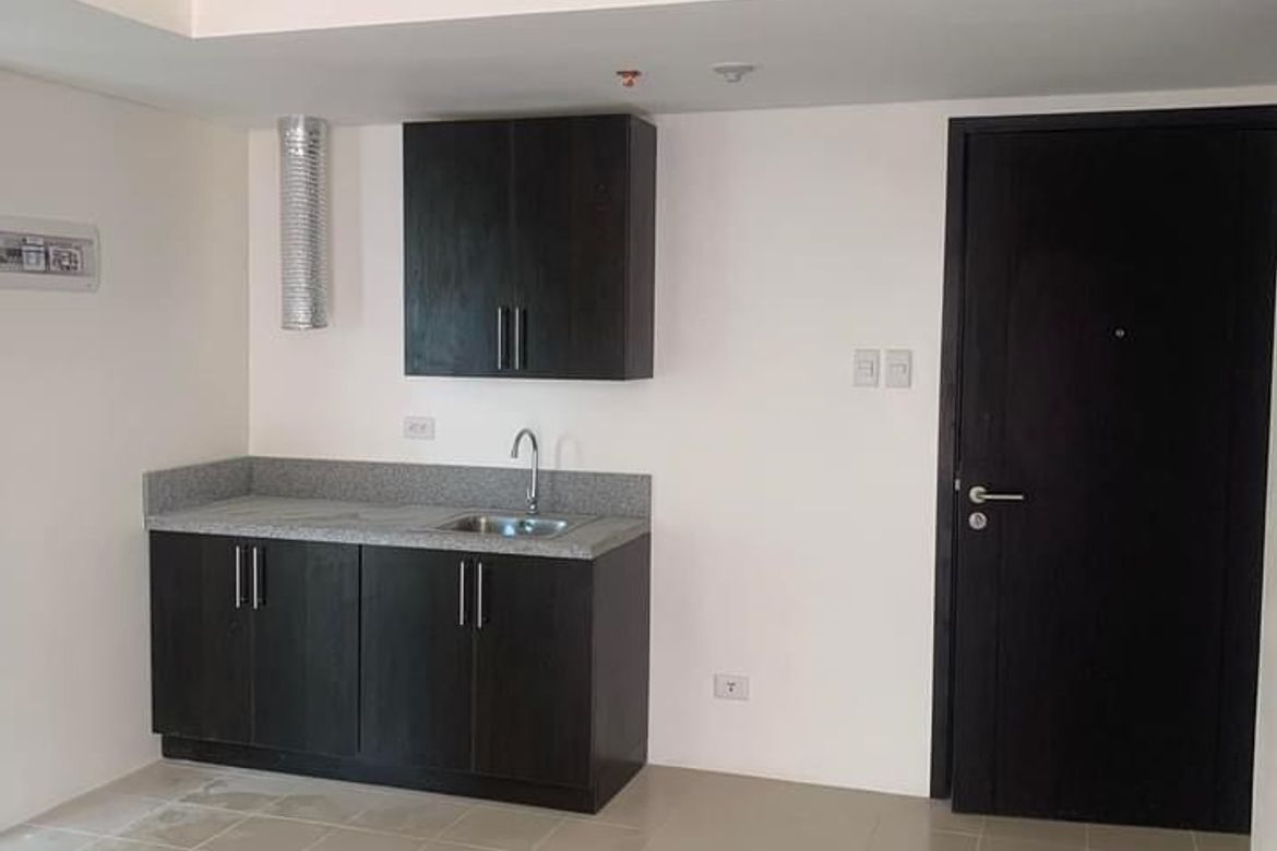 2 Bedroom Condo for Sale in COVENT GARDEN, Santa Mesa, Manila, Metro Manila near LRT-2 V. Mapa – photo 5