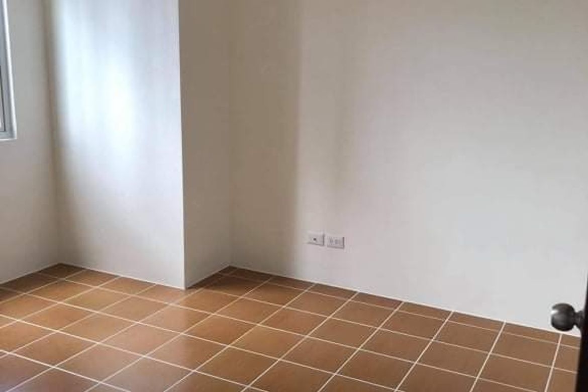 2 Bedroom Condo for Sale in COVENT GARDEN, Santa Mesa, Manila, Metro Manila near LRT-2 V. Mapa – photo 8