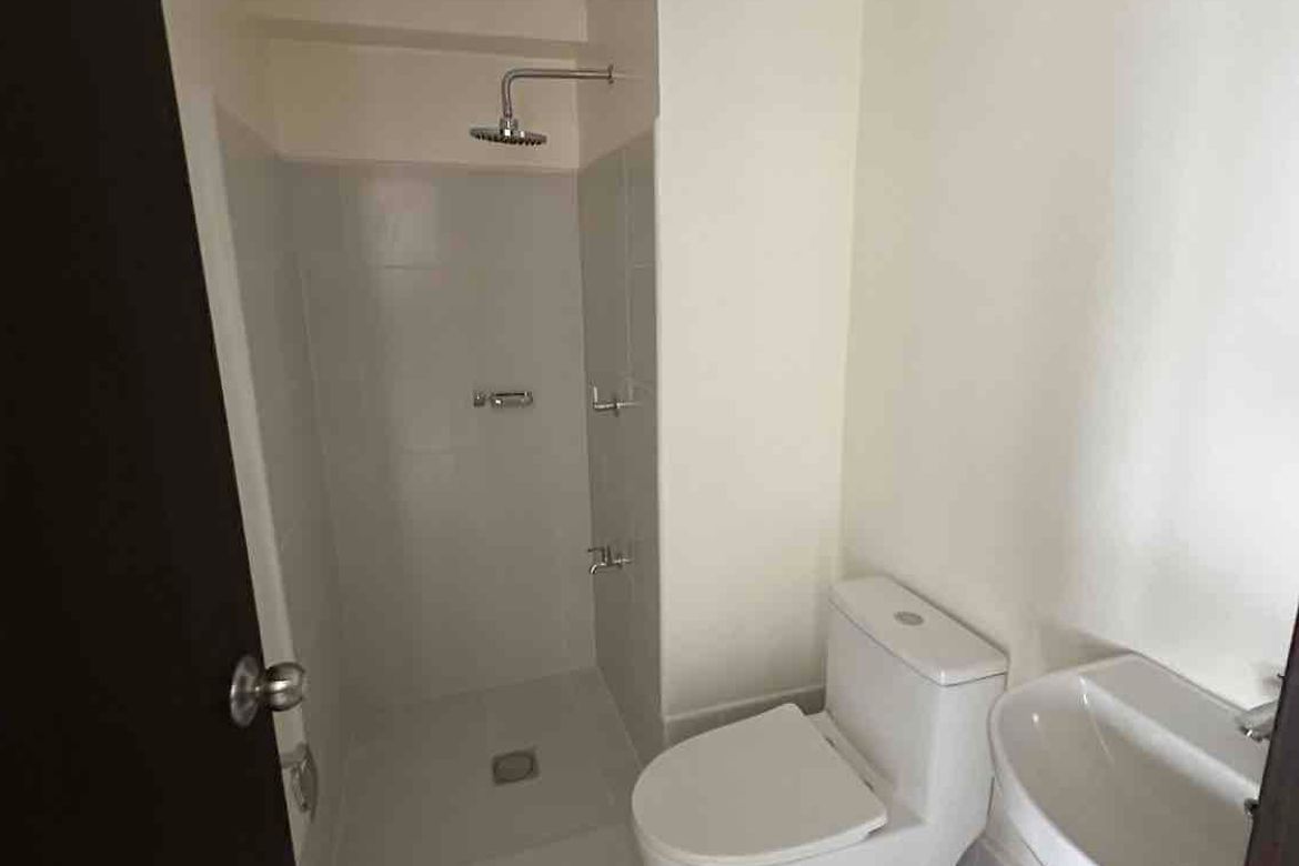 2 Bedroom Condo for Sale in COVENT GARDEN, Santa Mesa, Manila, Metro Manila near LRT-2 V. Mapa – photo 8