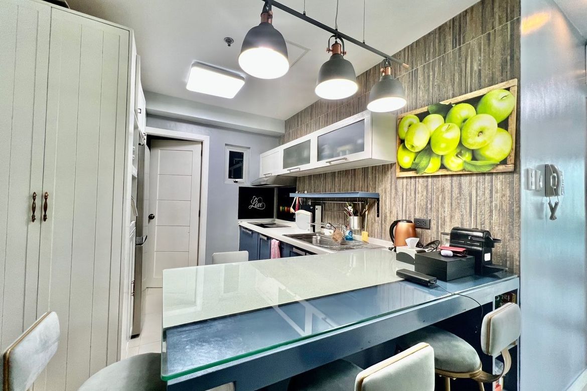 2 Bedroom Condo for Sale in Crescent Park Residences, Bagong Tanyag, Taguig, Metro Manila