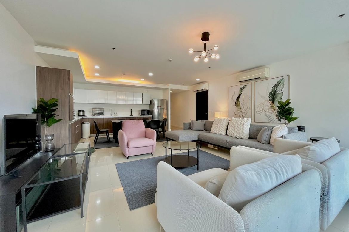 2 Bedroom Condo for Sale in East Gallery Place, BGC, Taguig – photo 10