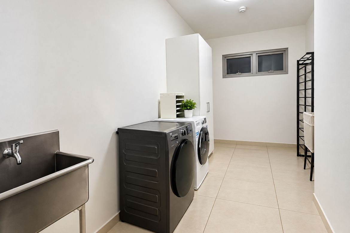 2 Bedroom Condo for Sale in East Gallery Place, BGC, Taguig – photo 7