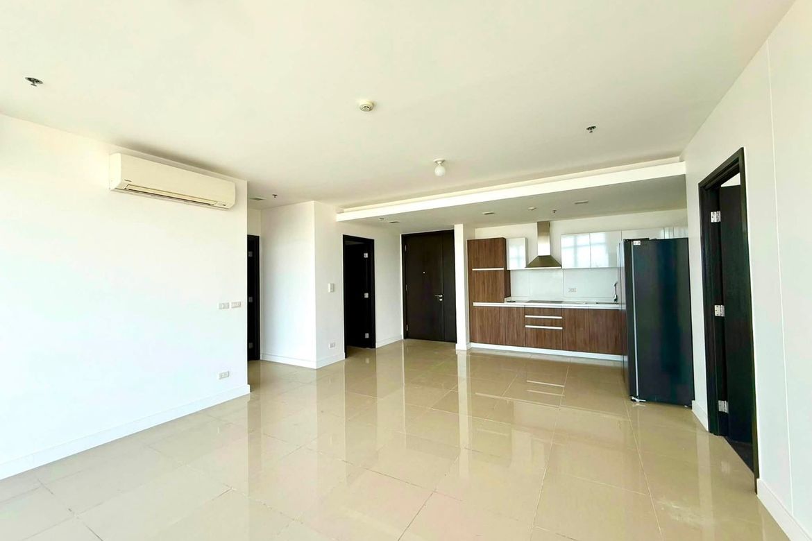 2 Bedroom Condo for Sale in East Gallery Place, BGC, Taguig – photo 6