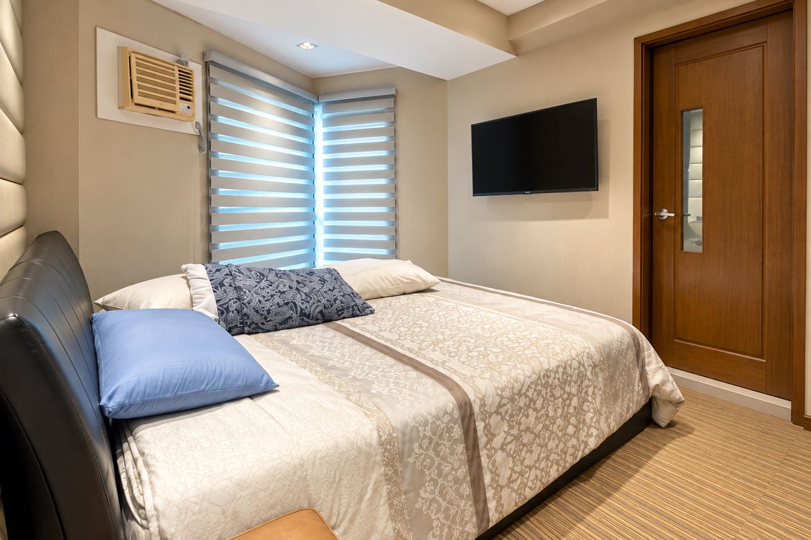 2 Bedroom Condo for Sale in Ermita, Manila, Metro Manila near LRT-1 Pedro Gil – photo 6
