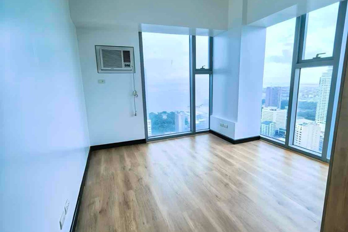 2 Bedroom Condo for Sale in Ermita, Manila, Metro Manila near LRT-1 Pedro Gil – photo 4