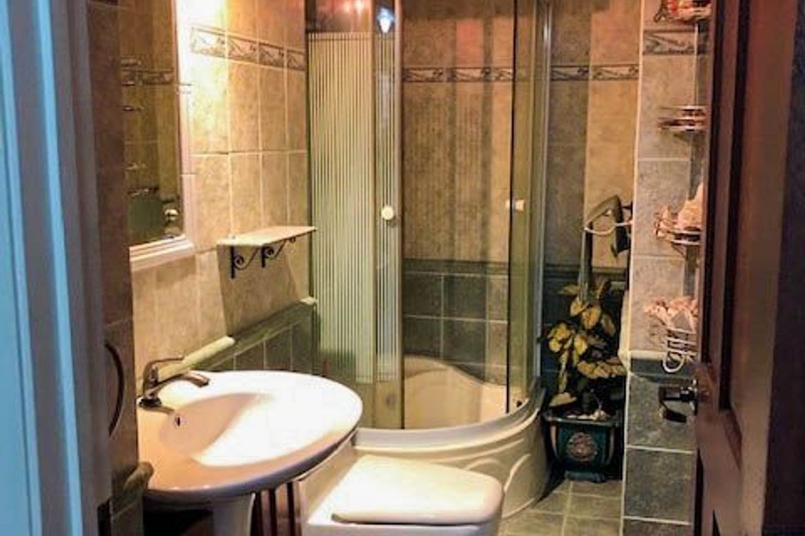 2 Bedroom Condo for Sale in Ermita, Manila, Metro Manila near LRT-1 United Nations – photo 8