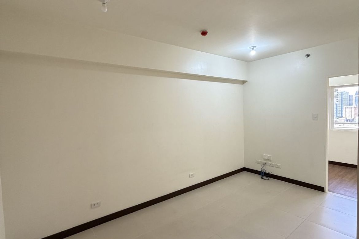 2 Bedroom Condo for Sale in Fairlane Residences, Kapitolyo, Pasig, Metro Manila near MRT-3 Boni – photo 2