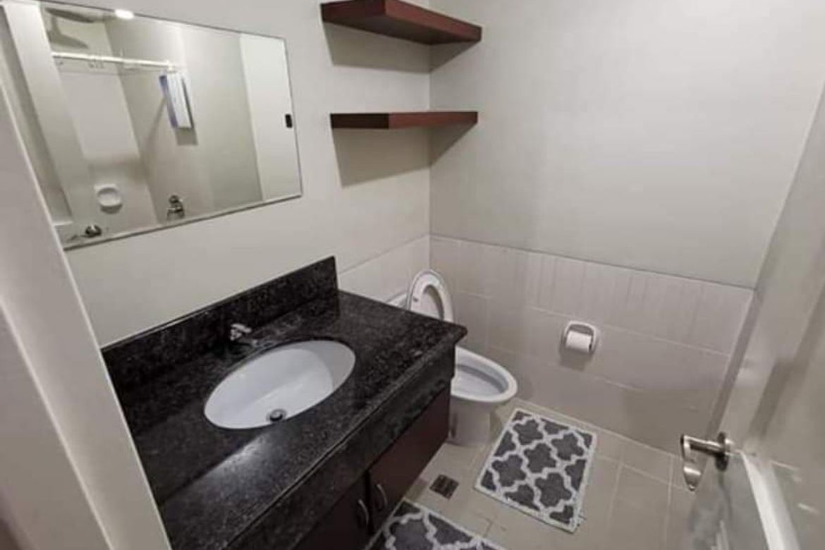 2 Bedroom Condo for Sale in Flair Towers, Highway Hills, Mandaluyong, Metro Manila near MRT-3 Boni – photo 7