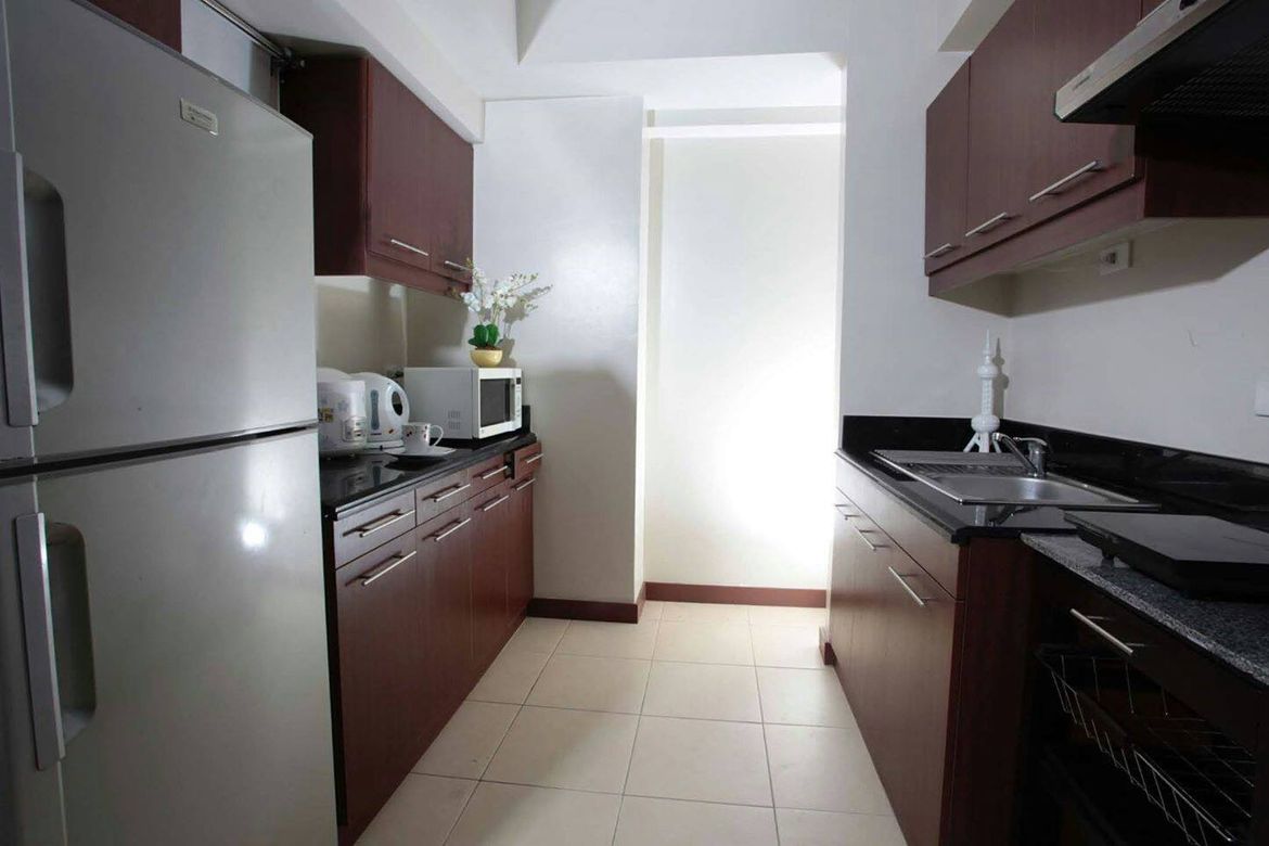 2 Bedroom Condo for Sale in Flair Towers, Highway Hills, Mandaluyong, Metro Manila near MRT-3 Boni – photo 3
