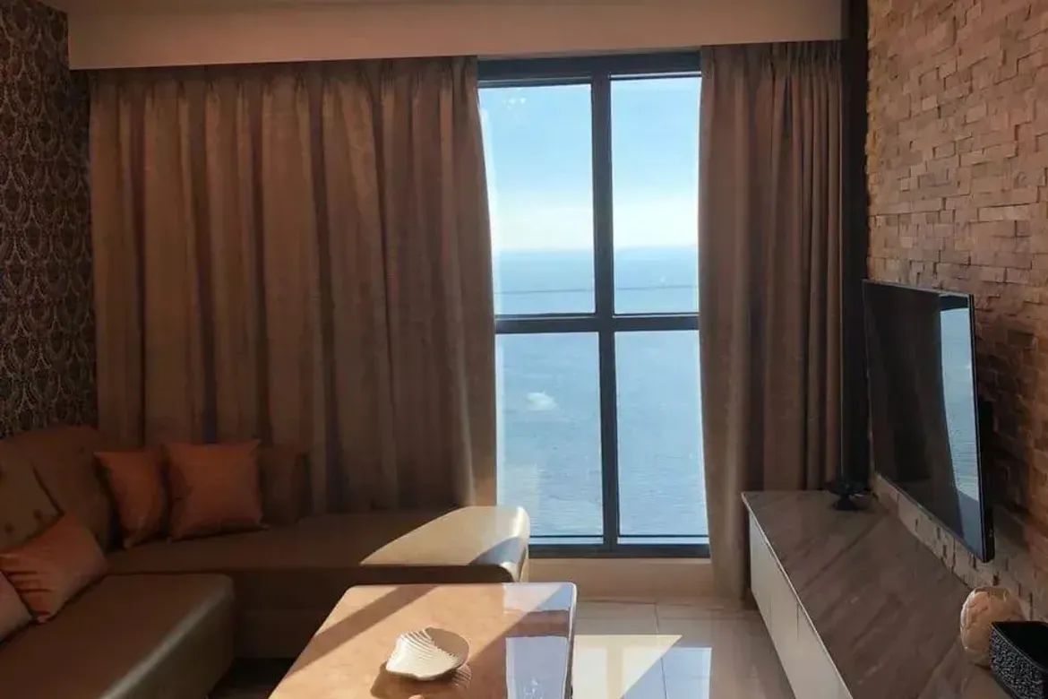 2 Bedroom Condo for Sale in Grand Riviera Suites, Ermita, Manila, Metro Manila near LRT-1 Pedro Gil – photo 3