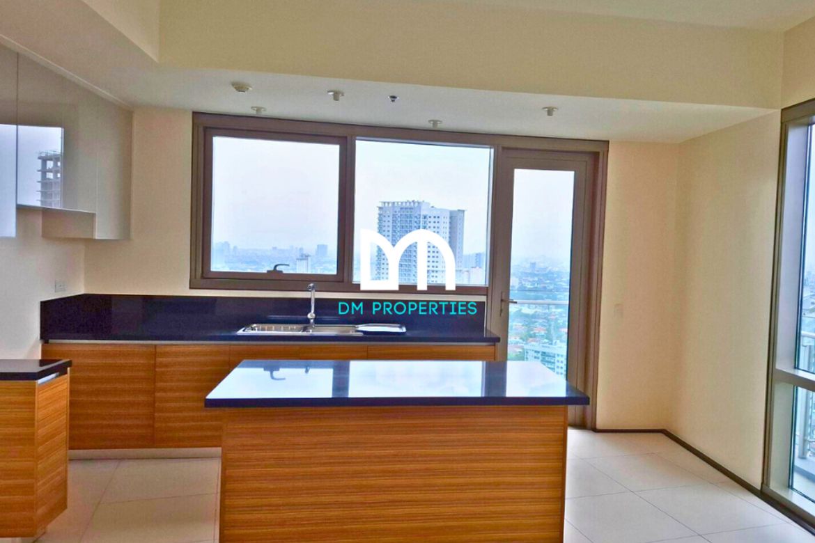 2 Bedroom Condo for Sale in Greenhills, San Juan, Metro Manila near MRT-3 Santolan – photo 6