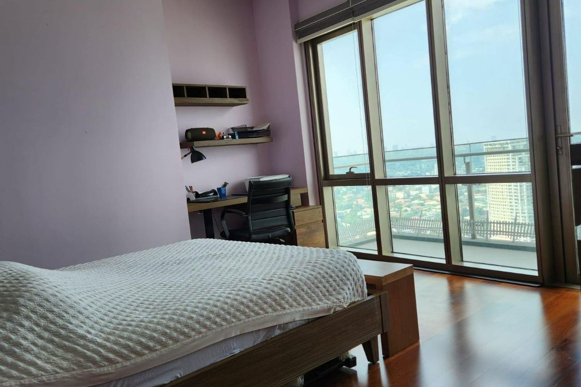 2 Bedroom Condo for Sale in Greenhills, San Juan, Metro Manila near MRT-3 Santolan – photo 3
