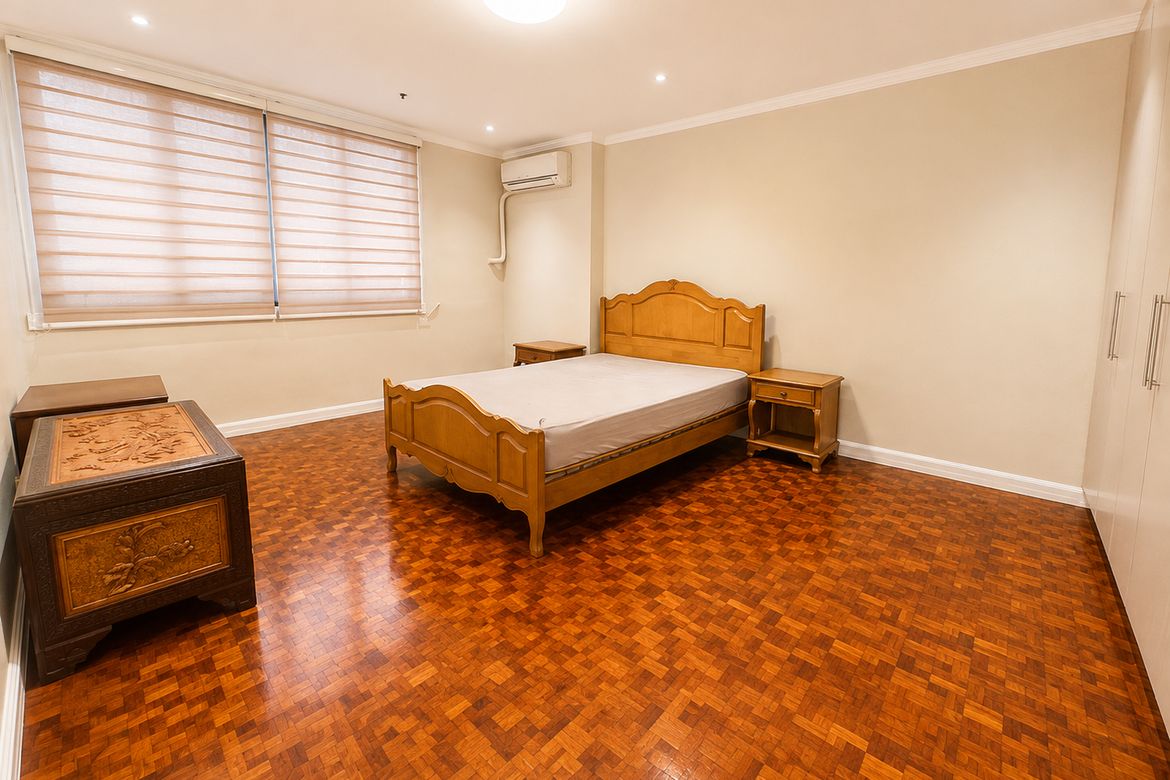 2 Bedroom Condo for Sale in Greenhills, San Juan, Metro Manila near MRT-3 Santolan – photo 7