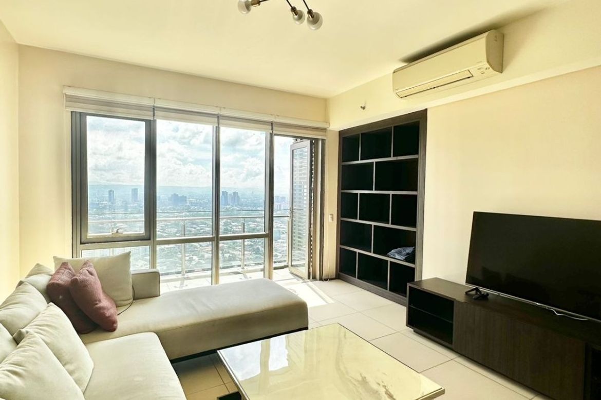 2 Bedroom Condo for Sale in Greenhills, San Juan, Metro Manila near MRT-3 Santolan – photo 6