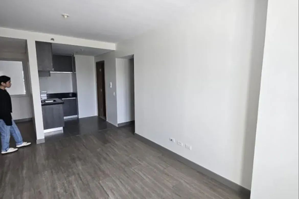 2 Bedroom Condo for Sale in Greenhills, San Juan, Metro Manila near MRT-3 Santolan – photo 4